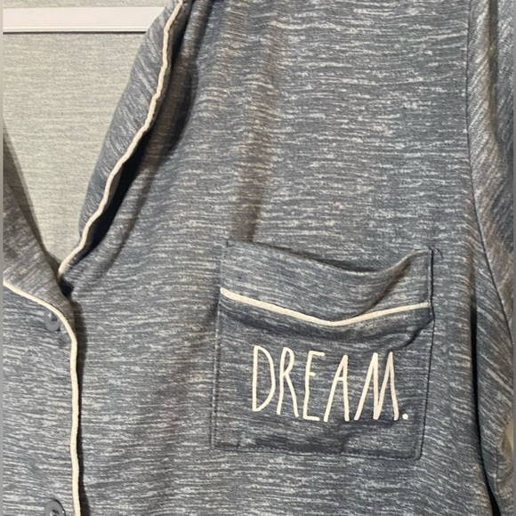 Rae Dunn PJ/Lounge Top “Dream” Gray Short Sleeve Button Up Notch Collar Sz M - Picture 4 of 5